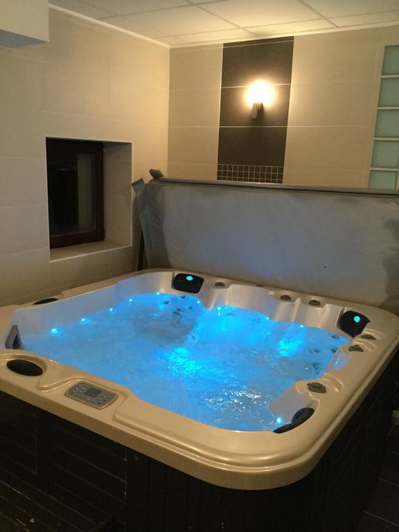 Ernesta Club Lipno Apartment ลิปโนนัดเวิลตาวู ภายนอก รูปภาพ