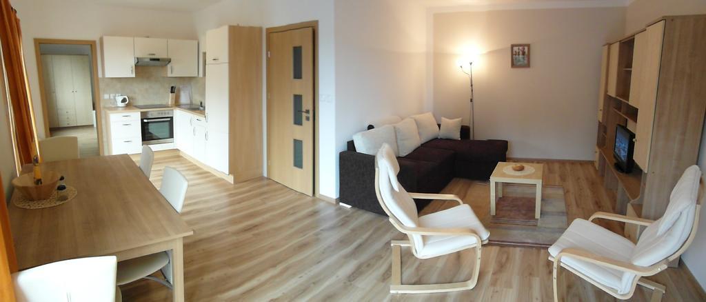 Ernesta Club Lipno Apartment ลิปโนนัดเวิลตาวู ภายนอก รูปภาพ