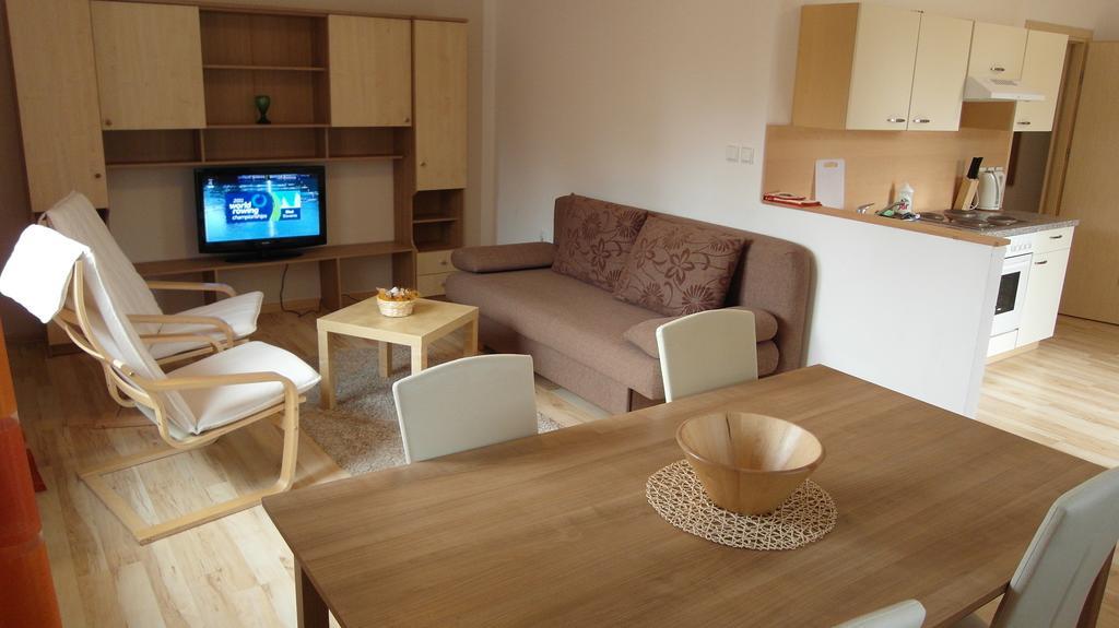 Ernesta Club Lipno Apartment ลิปโนนัดเวิลตาวู ภายนอก รูปภาพ